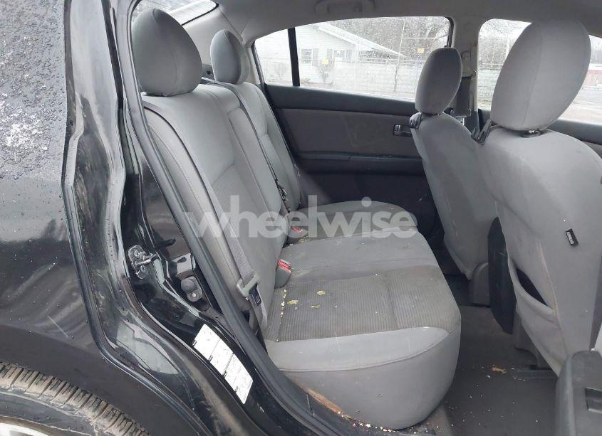 Photo 8 of 2011 Nissan Sentra 2.0S (VIN 3N1AB6AP7BL675611)