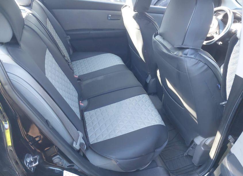 Photo 8 of 2011 Nissan Sentra 2.0SR (VIN 3N1AB6AP7BL701561)