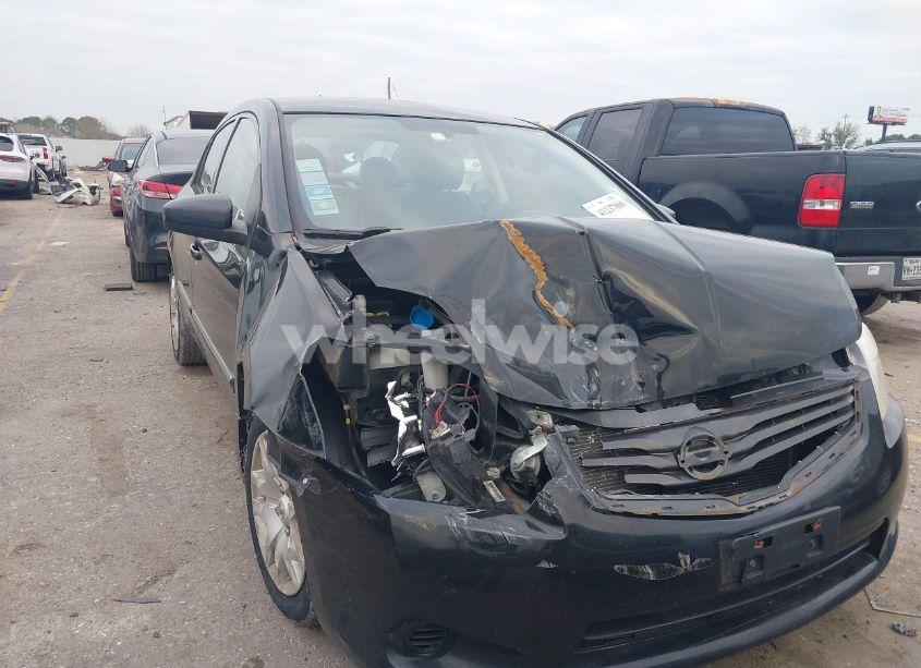 2011 Nissan Sentra 2.0S (VIN 3N1AB6AP7BL717971) main photo