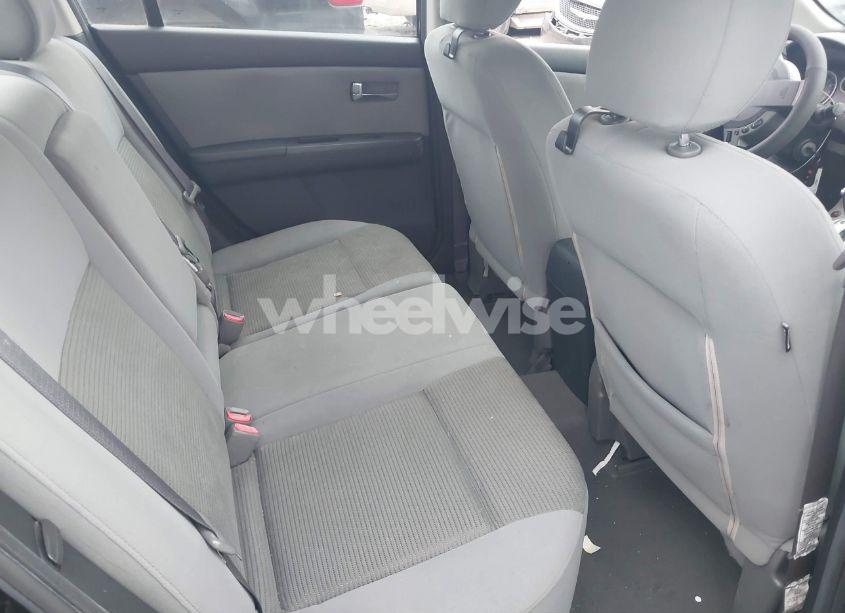 Photo 8 of 2011 Nissan Sentra 2.0S (VIN 3N1AB6AP7BL717971)