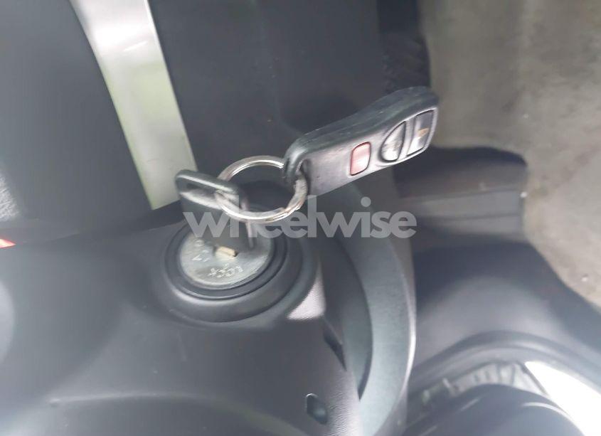 Photo 11 of 2011 Nissan Sentra 2.0S (VIN 3N1AB6AP7BL726296)