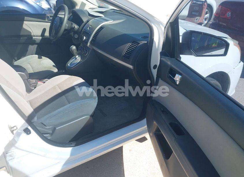 Photo 5 of 2012 Nissan Sentra 2.0 S (VIN 3N1AB6AP7CL614759)