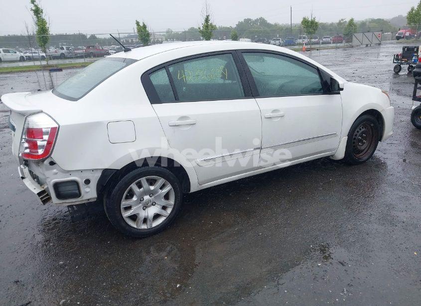 Photo 4 of 2012 Nissan Sentra 2.0 S (VIN 3N1AB6AP7CL622201)