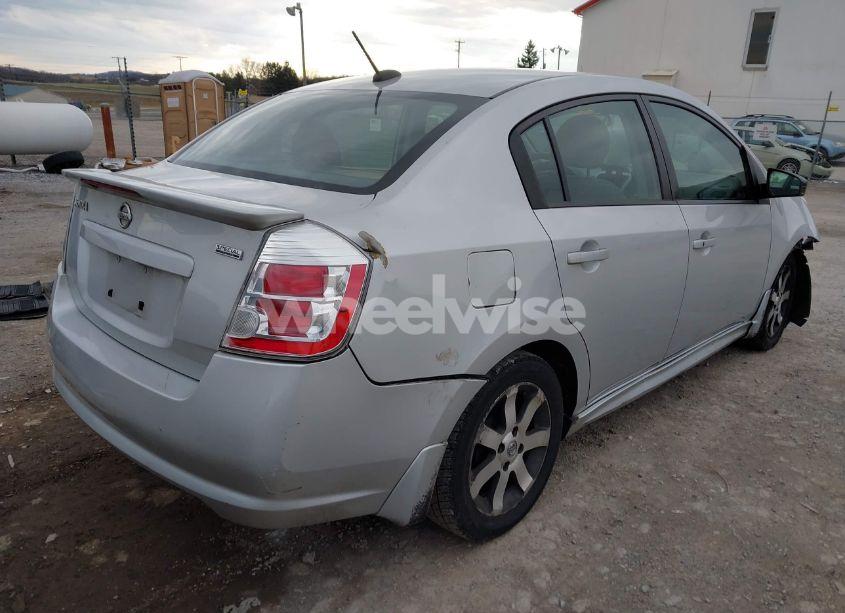 Photo 4 of 2012 Nissan Sentra 2.0 SR (VIN 3N1AB6AP7CL623199)