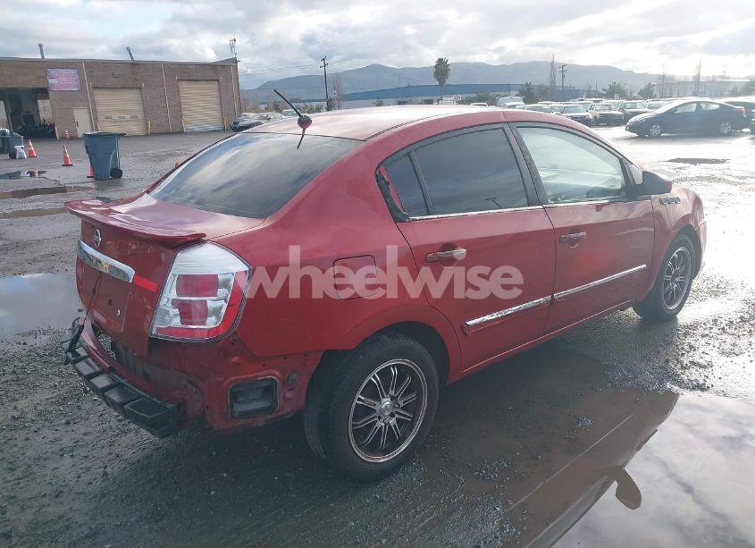 Photo 4 of 2012 Nissan Sentra 2.0 S (VIN 3N1AB6AP7CL668014)