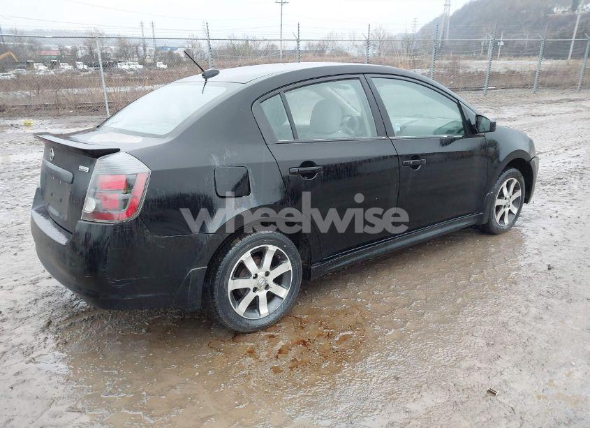 Photo 4 of 2012 Nissan Sentra 2.0 SR (VIN 3N1AB6AP7CL711055)