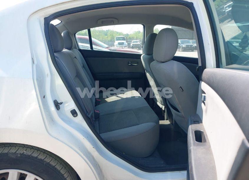 Photo 8 of 2012 Nissan Sentra 2.0 S (VIN 3N1AB6AP7CL713288)