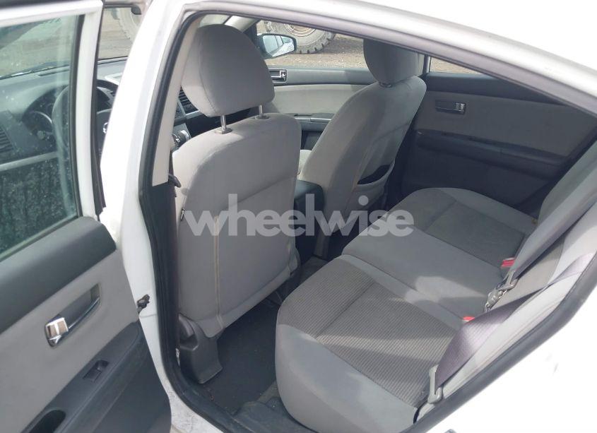 Photo 8 of 2012 Nissan Sentra 2.0 SR (VIN 3N1AB6AP7CL744492)