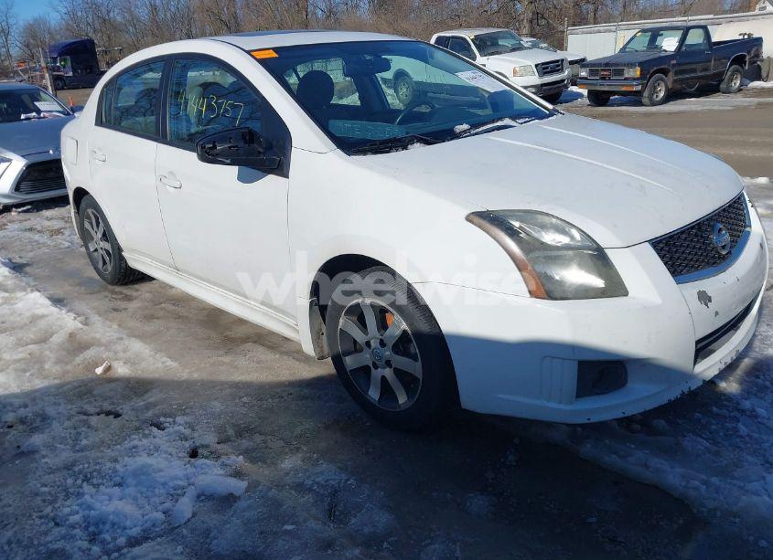 2012 Nissan Sentra 2.0 SR (VIN 3N1AB6AP7CL752463) main photo