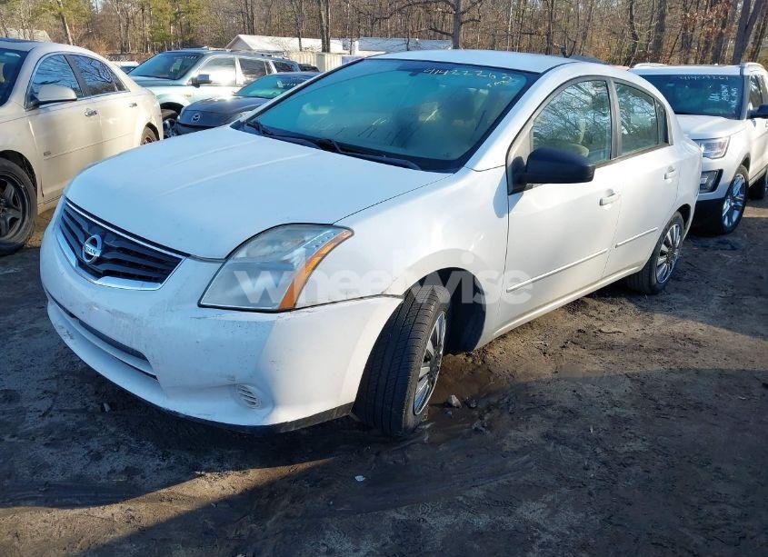 Photo 2 of 2012 Nissan Sentra 2.0 (VIN 3N1AB6AP7CL785351)