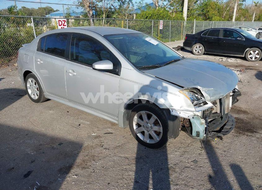 2010 Nissan Sentra 2.0SR (VIN 3N1AB6AP8AL608871) main photo