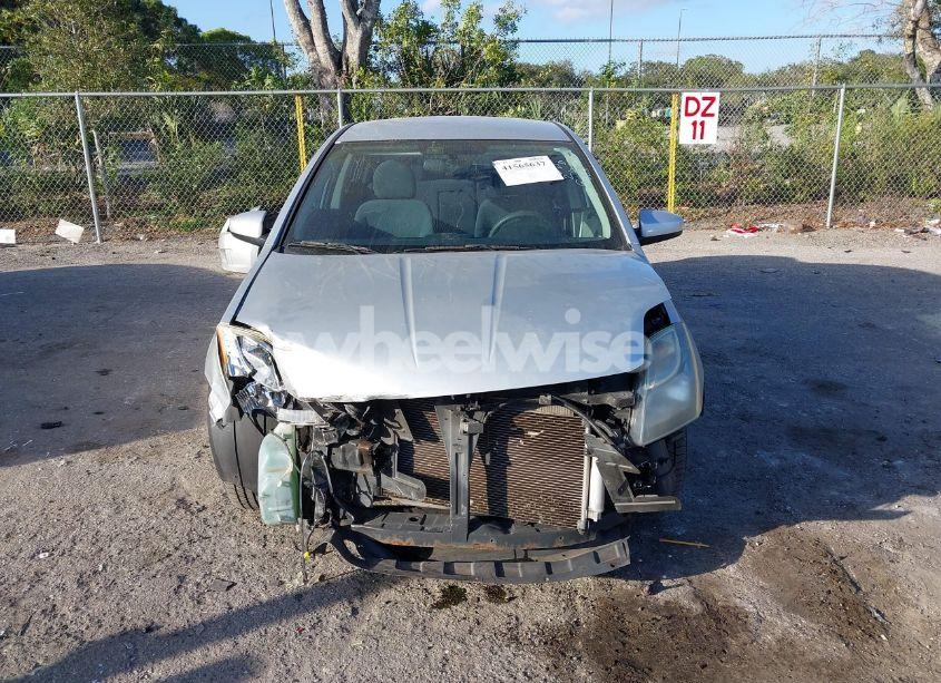 Photo 12 of 2010 Nissan Sentra 2.0SR (VIN 3N1AB6AP8AL608871)