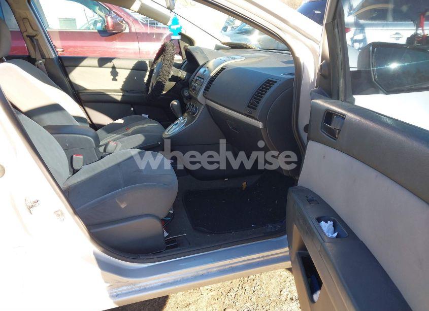 Photo 5 of 2010 Nissan Sentra 2.0/2.0S/SR/2.0SL (VIN 3N1AB6AP8AL610426)