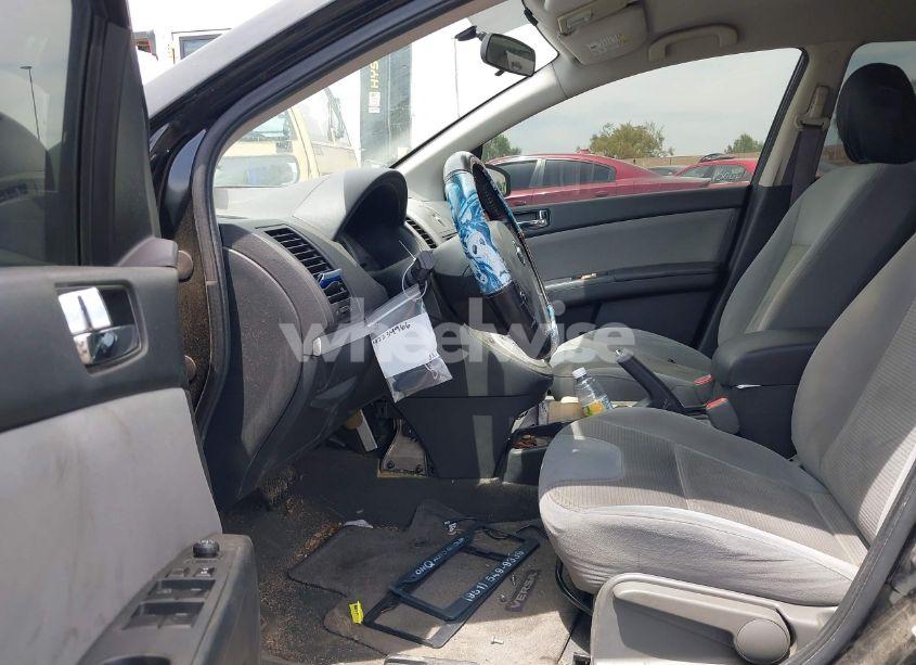 Photo 5 of 2010 Nissan Sentra 2.0SR (VIN 3N1AB6AP8AL653499)