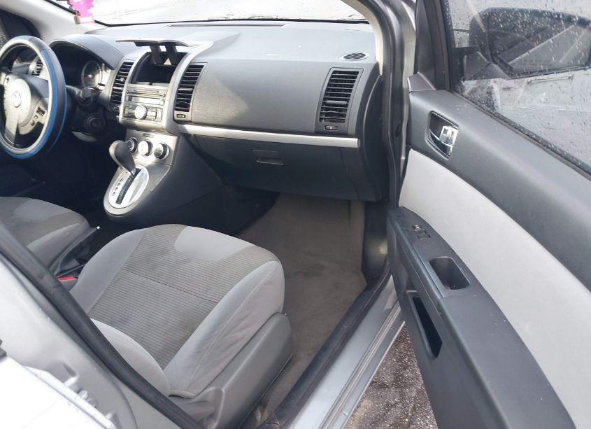 Photo 5 of 2010 Nissan Sentra 2.0S (VIN 3N1AB6AP8AL676474)