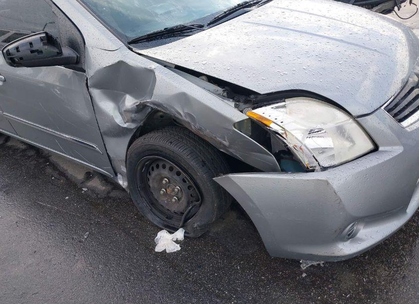 Photo 6 of 2010 Nissan Sentra 2.0S (VIN 3N1AB6AP8AL676474)