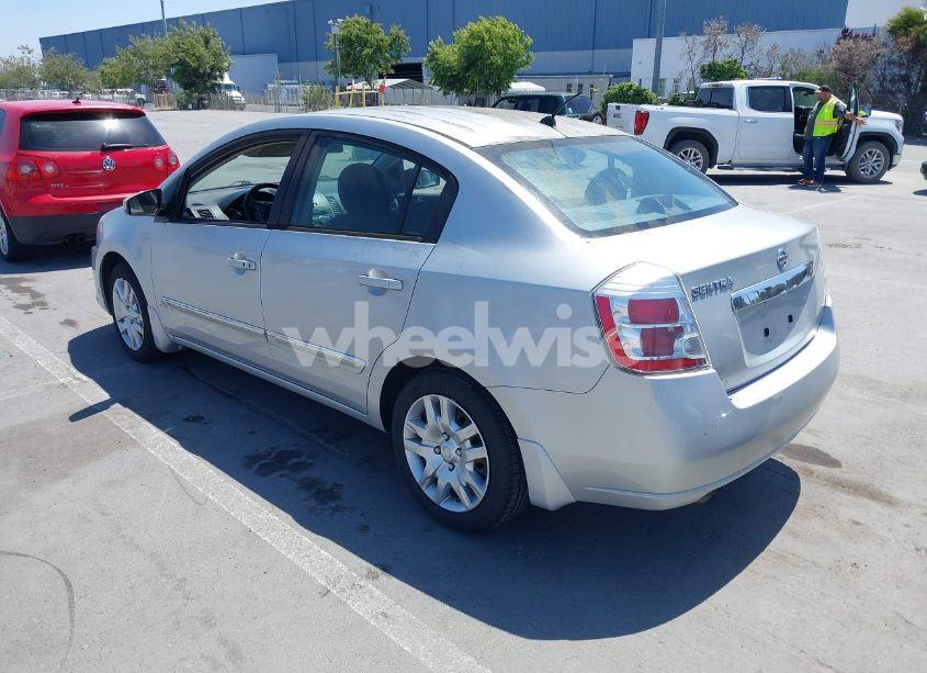 Photo 3 of 2010 Nissan Sentra 2.0S (VIN 3N1AB6AP8AL680251)