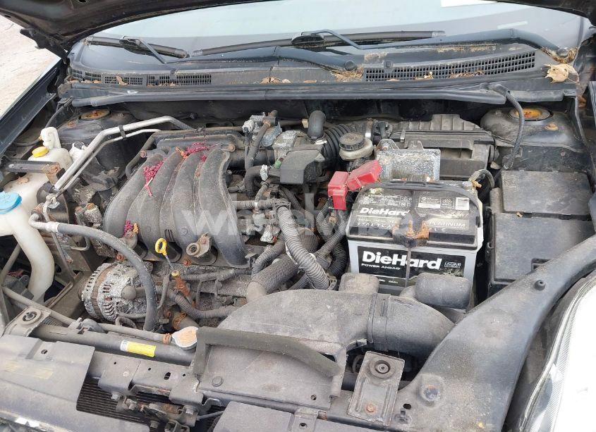 Photo 10 of 2010 Nissan Sentra 2.0SR (VIN 3N1AB6AP8AL702572)