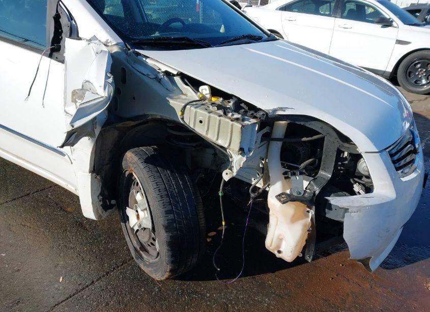 Photo 6 of 2010 Nissan Sentra 2.0S (VIN 3N1AB6AP8AL714494)