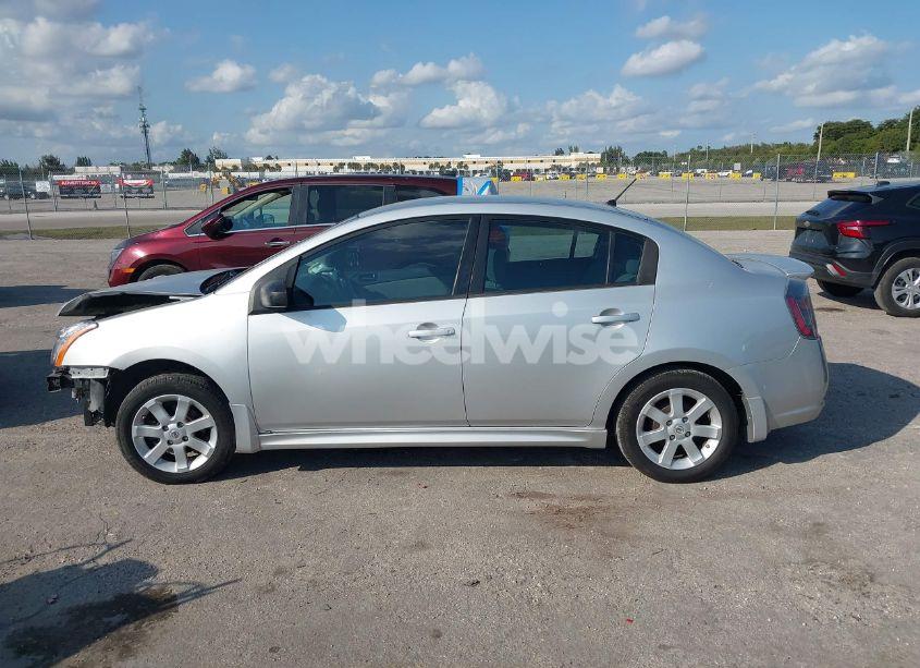 Photo 14 of 2010 Nissan Sentra 2.0SR (VIN 3N1AB6AP8AL727018)