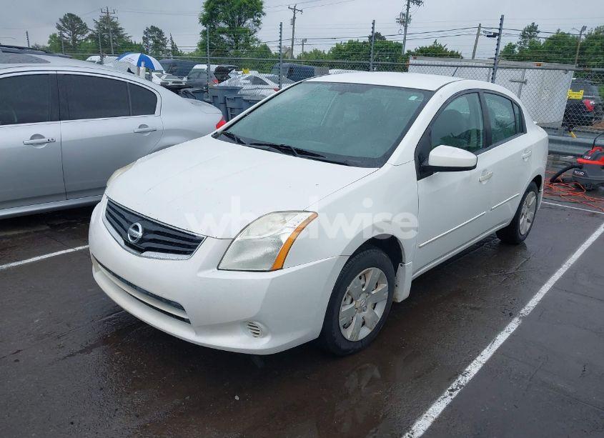 Photo 2 of 2011 Nissan Sentra 2.0 (VIN 3N1AB6AP8BL602182)