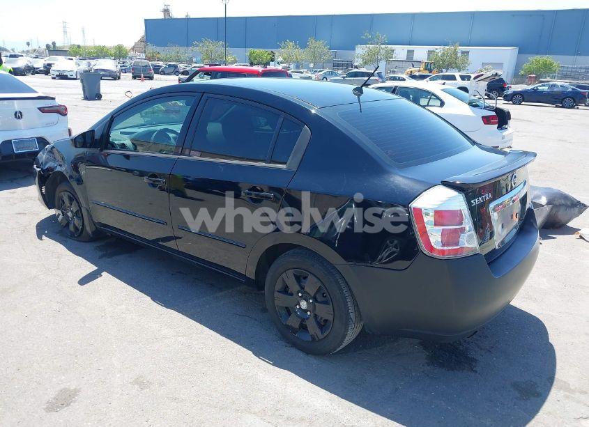 Photo 3 of 2011 Nissan Sentra 2.0 (VIN 3N1AB6AP8BL620133)