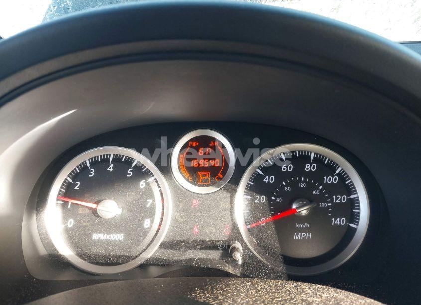 Photo 7 of 2011 Nissan Sentra 2.0SR (VIN 3N1AB6AP8BL621170)