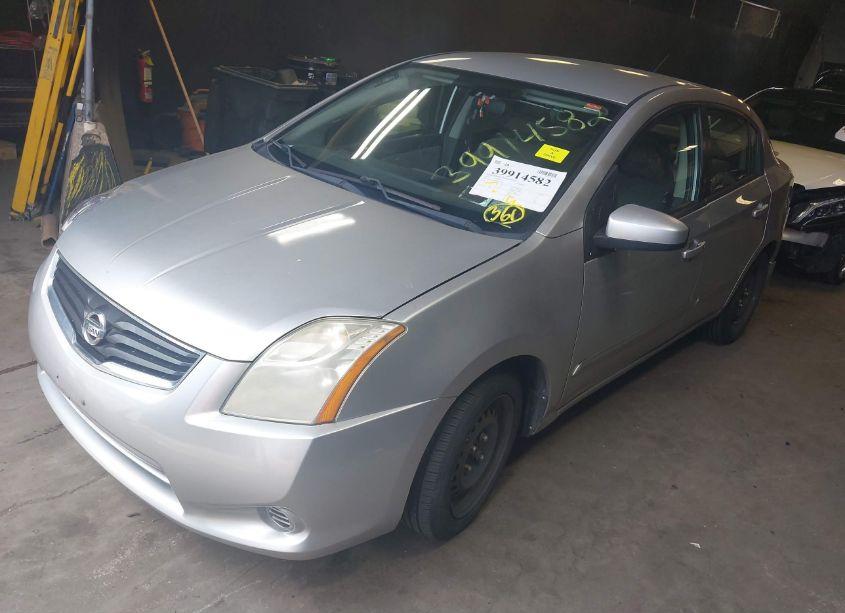 Photo 2 of 2011 Nissan Sentra 2.0S (VIN 3N1AB6AP8BL622545)
