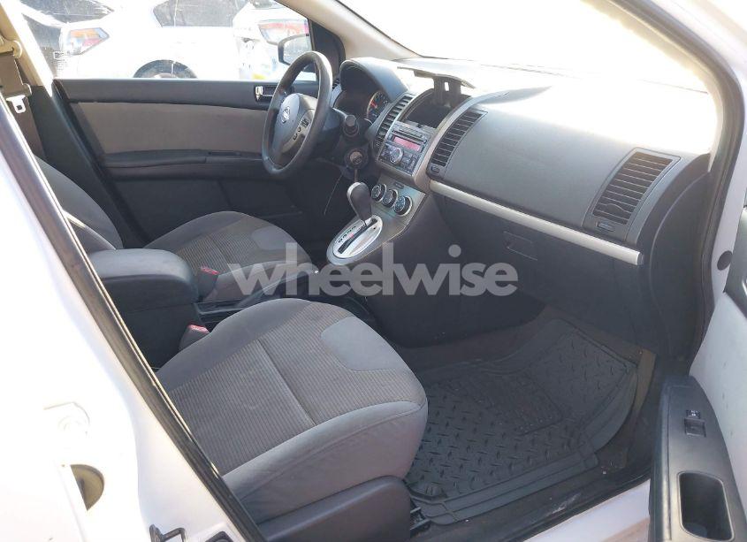 Photo 5 of 2011 Nissan Sentra 2.0SR (VIN 3N1AB6AP8BL625039)