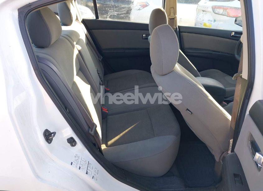 Photo 8 of 2011 Nissan Sentra 2.0SR (VIN 3N1AB6AP8BL625039)