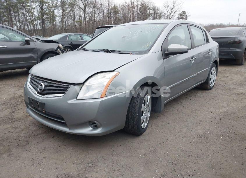 Photo 2 of 2011 Nissan Sentra 2.0S (VIN 3N1AB6AP8BL660986)