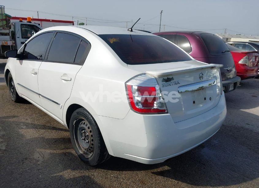 Photo 3 of 2011 Nissan Sentra 2.0S (VIN 3N1AB6AP8BL661510)