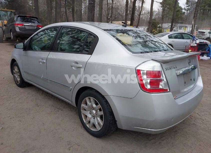 Photo 3 of 2011 Nissan Sentra 2.0S (VIN 3N1AB6AP8BL661605)