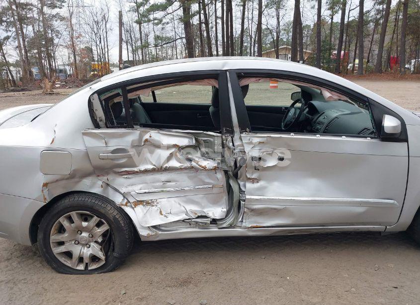 Photo 6 of 2011 Nissan Sentra 2.0S (VIN 3N1AB6AP8BL661605)