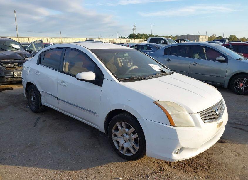 2011 Nissan Sentra 2.0S (VIN 3N1AB6AP8BL681689) main photo