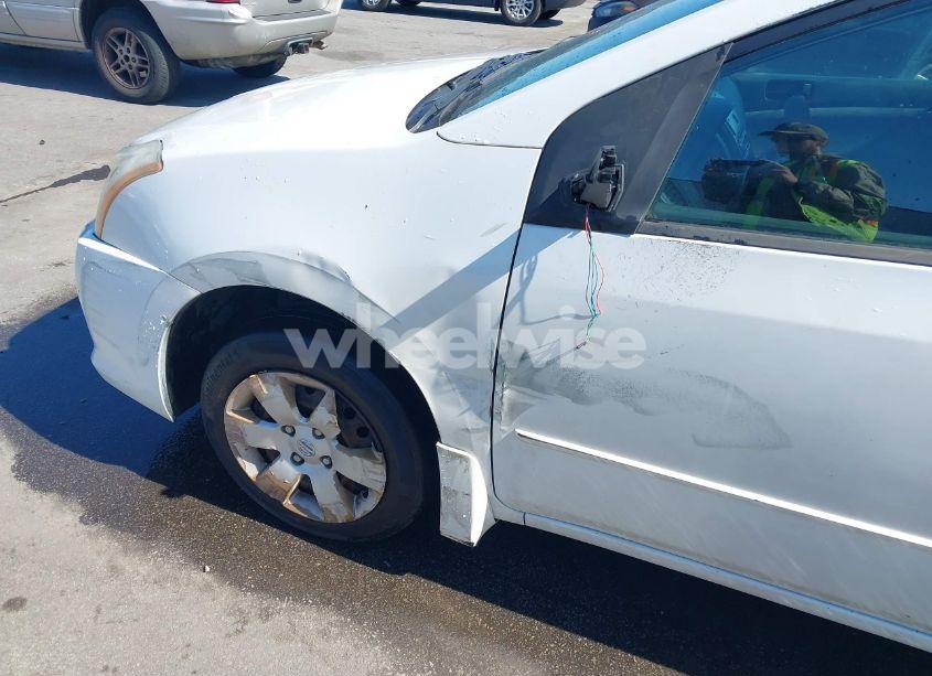 Photo 6 of 2012 Nissan Sentra 2.0 (VIN 3N1AB6AP8CL624703)