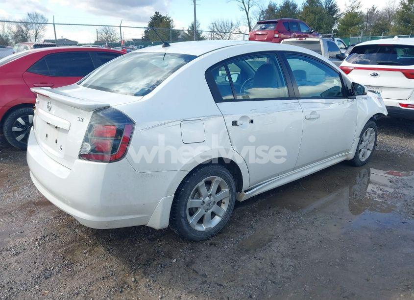 Photo 4 of 2012 Nissan Sentra 2.0 SR (VIN 3N1AB6AP8CL655904)
