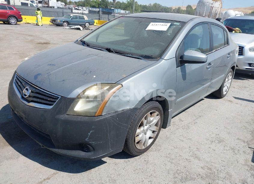 Photo 2 of 2012 Nissan Sentra 2.0 S (VIN 3N1AB6AP8CL703997)