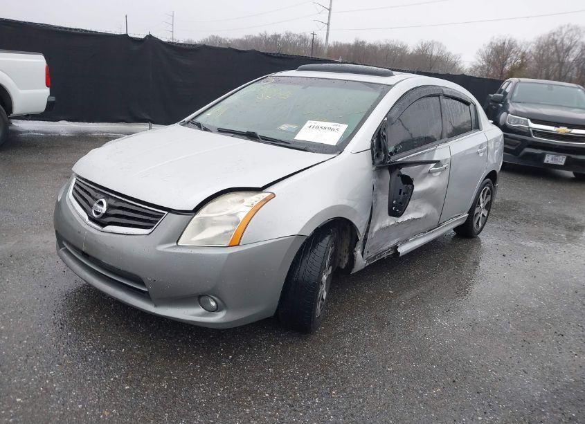 Photo 2 of 2012 Nissan Sentra 2.0 SR (VIN 3N1AB6AP8CL780630)