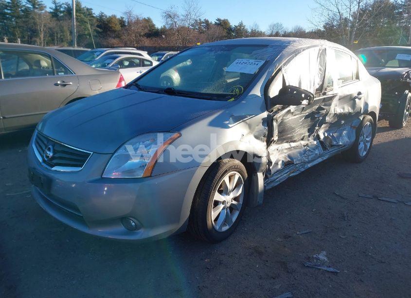 Photo 2 of 2010 Nissan Sentra 2.0SL (VIN 3N1AB6AP9AL671896)