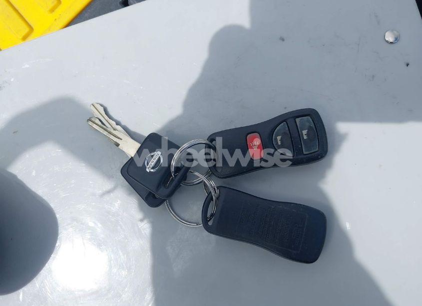 Photo 11 of 2010 Nissan Sentra 2.0S (VIN 3N1AB6AP9AL688780)