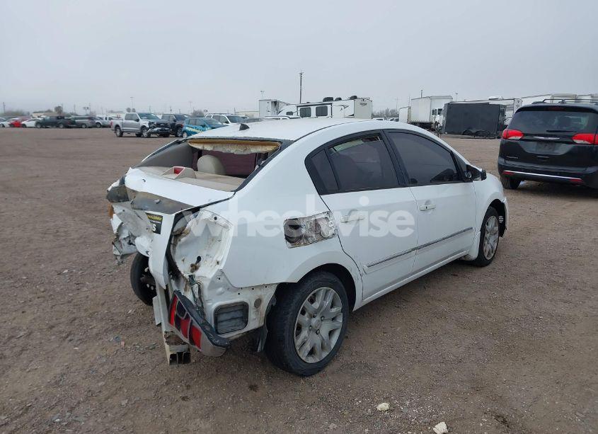 Photo 4 of 2010 Nissan Sentra 2.0S (VIN 3N1AB6AP9AL714150)