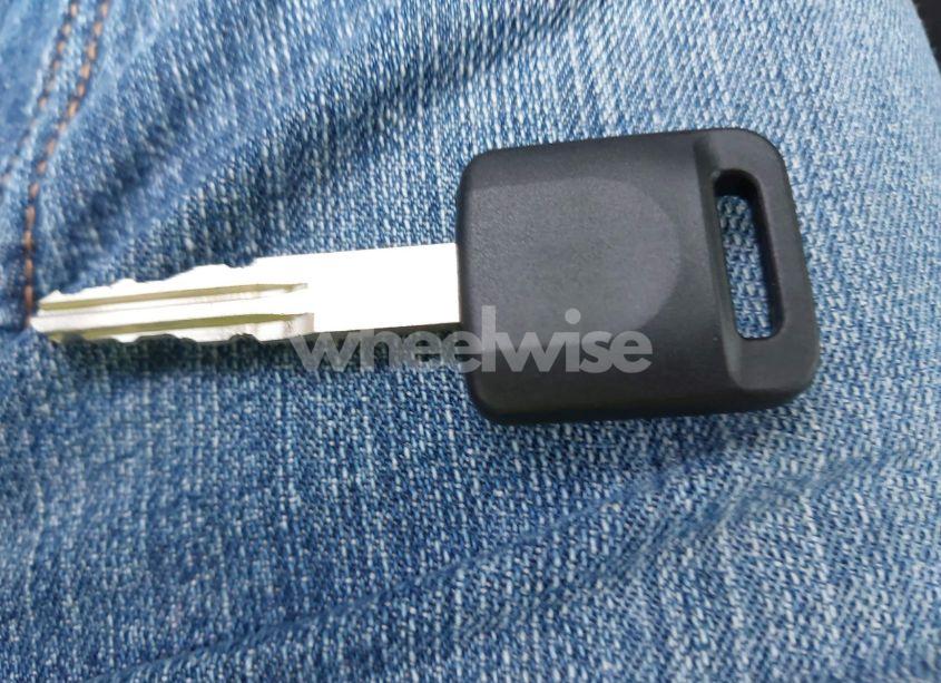 Photo 11 of 2011 Nissan Sentra 2.0S (VIN 3N1AB6AP9BL658695)