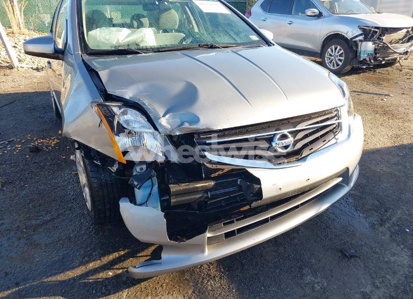 Photo 6 of 2011 Nissan Sentra 2.0S (VIN 3N1AB6AP9BL660821)