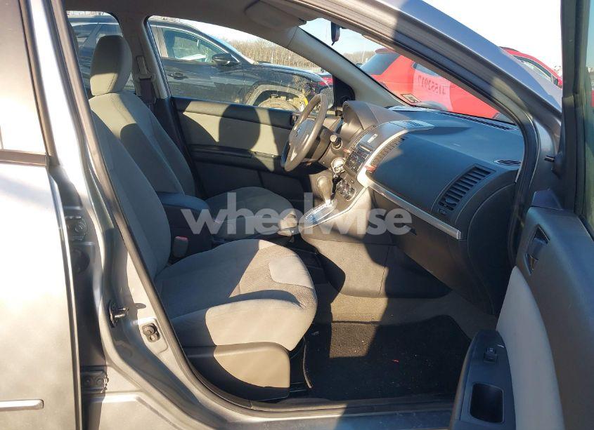 Photo 5 of 2011 Nissan Sentra 2.0 (VIN 3N1AB6AP9BL662097)