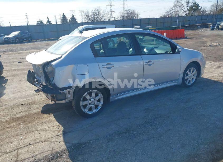 Photo 4 of 2011 Nissan Sentra 2.0SR (VIN 3N1AB6AP9BL665260)