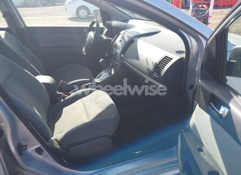 Photo 5 of 2011 Nissan Sentra 2.0SR (VIN 3N1AB6AP9BL665260)