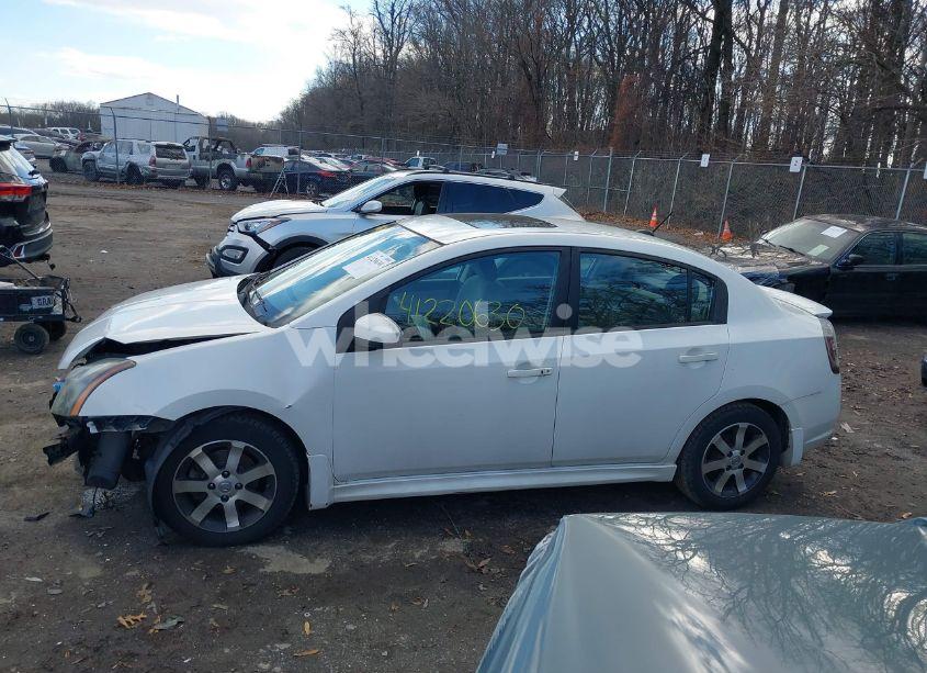 Photo 15 of 2011 Nissan Sentra 2.0SR (VIN 3N1AB6AP9BL726106)