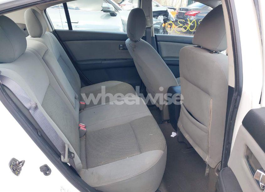 Photo 8 of 2011 Nissan Sentra 2.0SR (VIN 3N1AB6AP9BL726106)