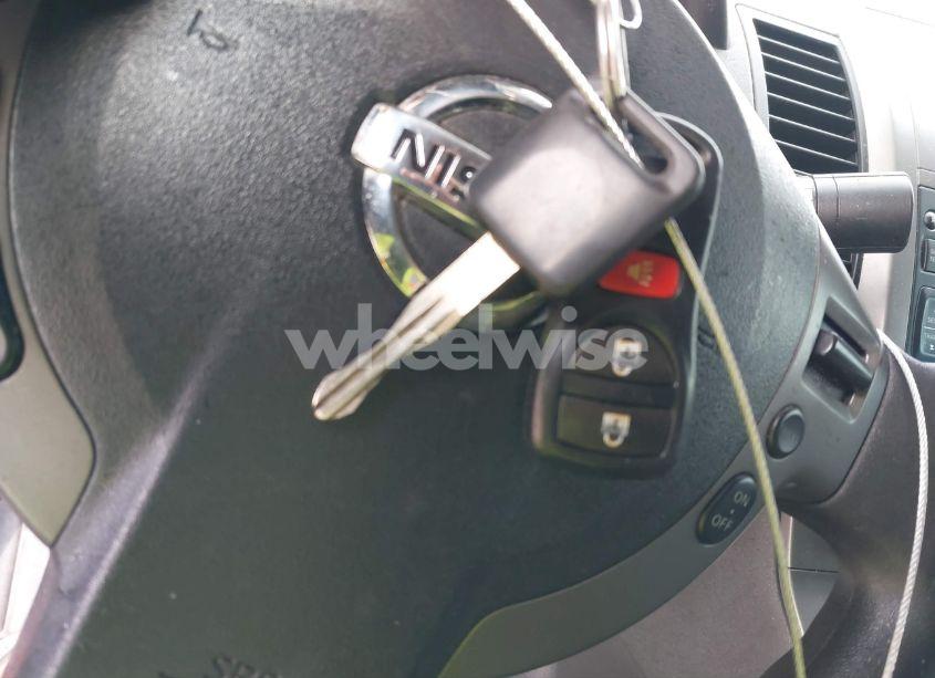 Photo 11 of 2011 Nissan Sentra 2.0S (VIN 3N1AB6AP9BL728468)